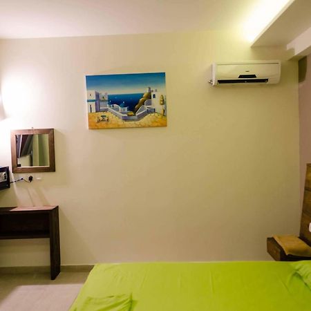 Maestro Apartments 法里拉基 外观 照片