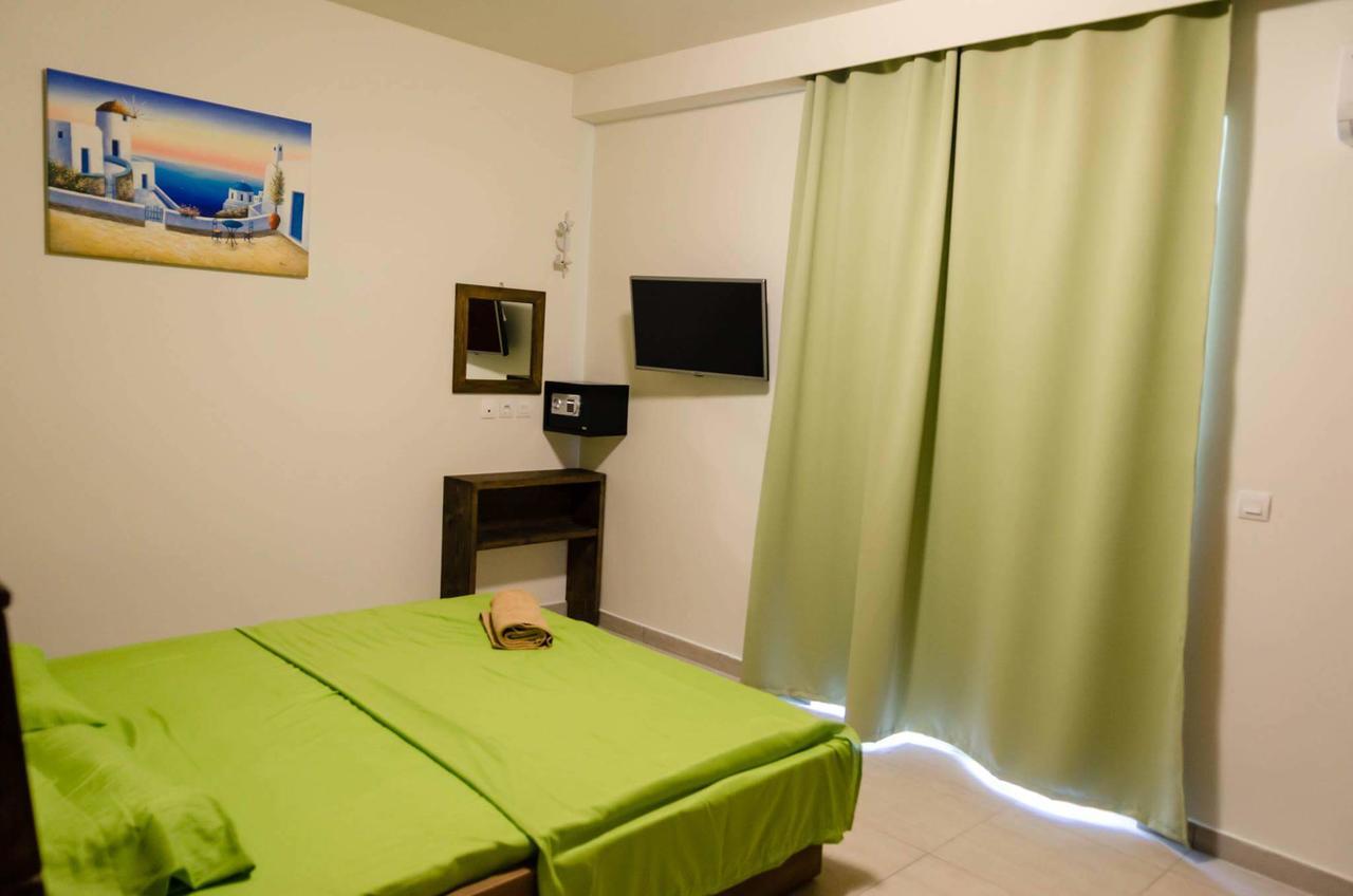 Maestro Apartments 法里拉基 外观 照片